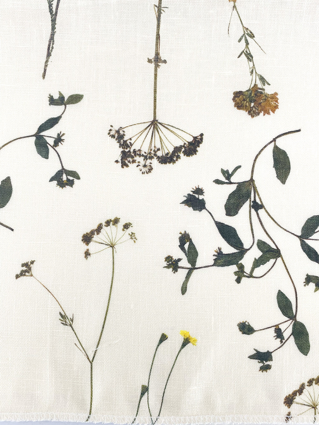 Bloom Plant Garden Print 100% Lightweight Linen Fabric by the Yard / 57