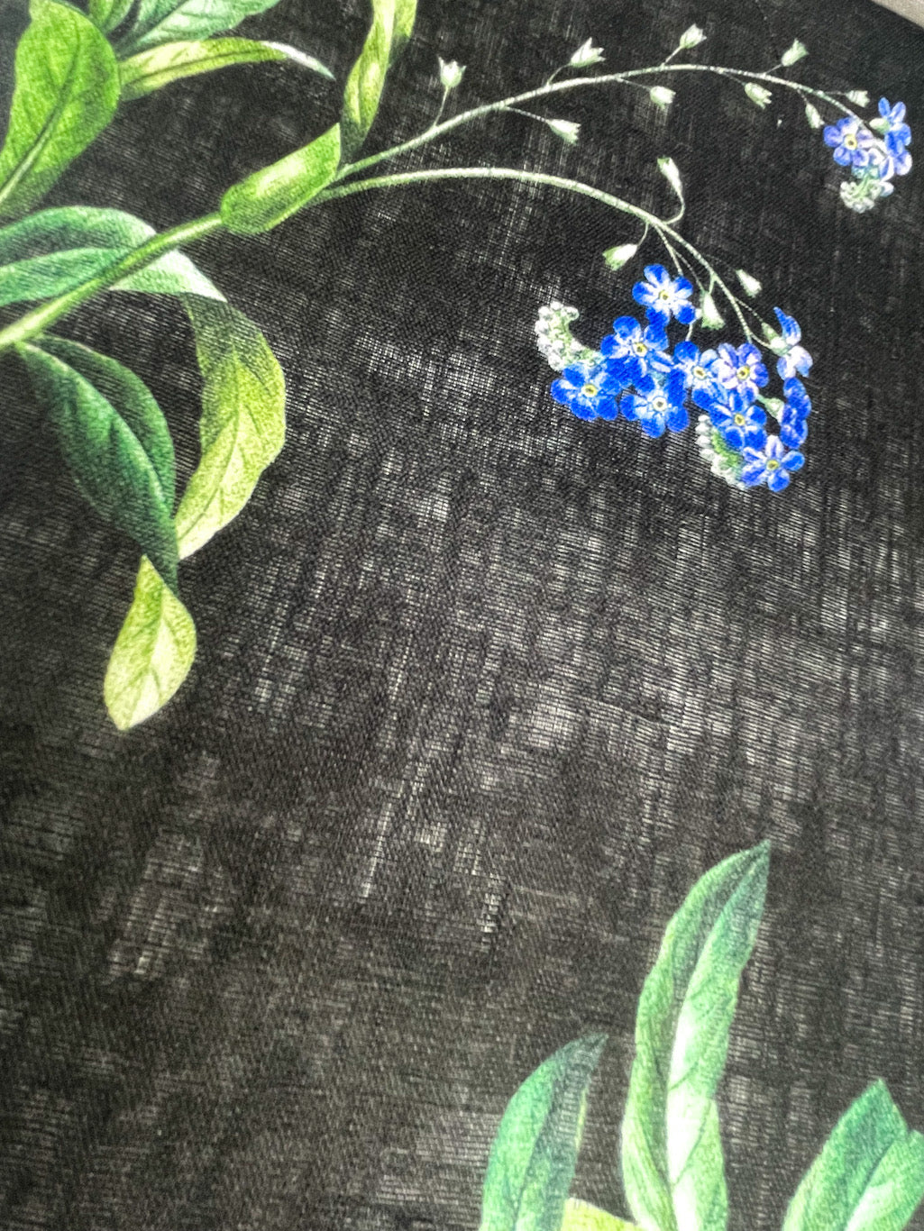 Plant Garden Handkerchief Light Weight 100% Linen Fabric By The Yard/CL1104