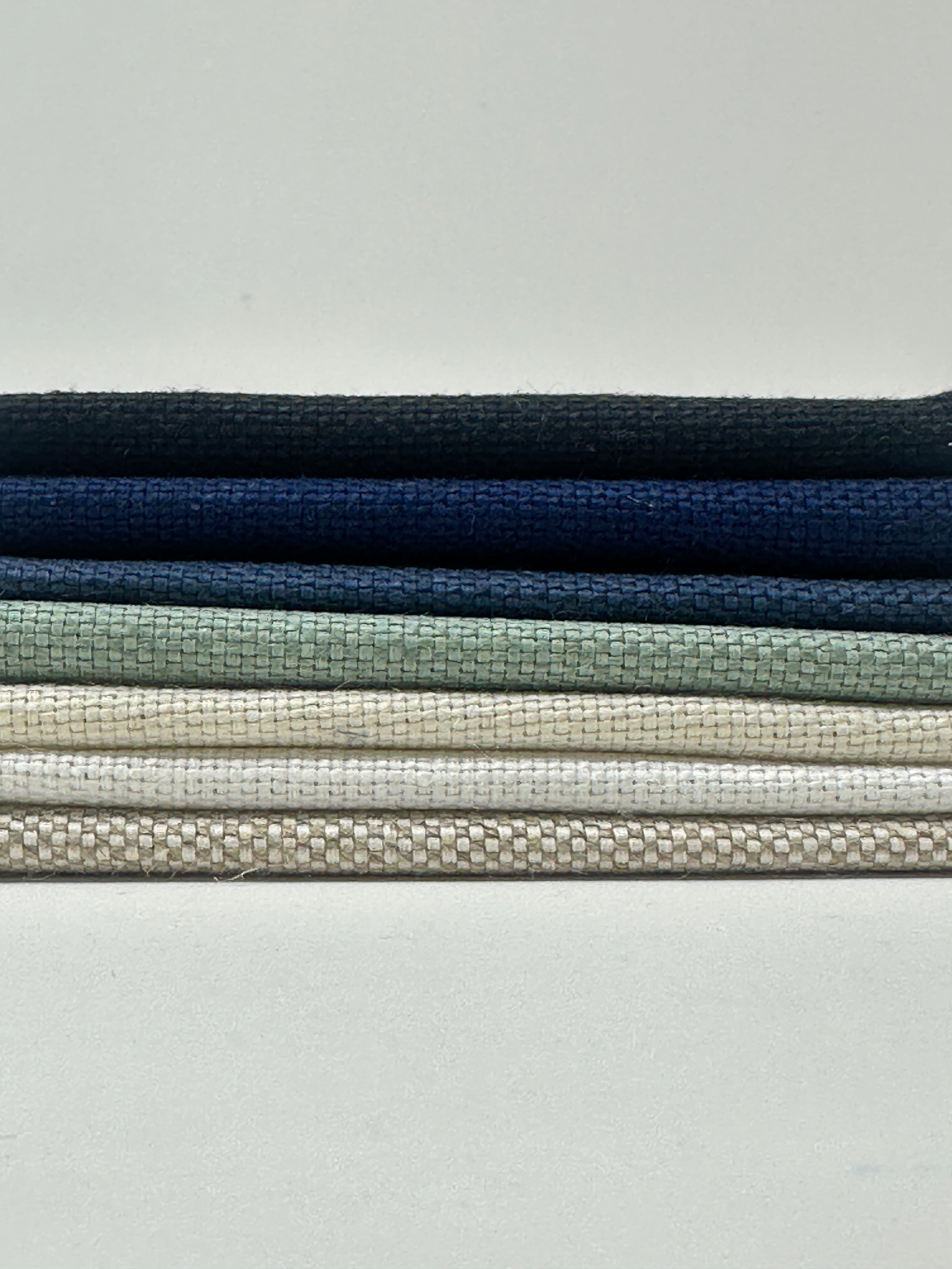 Solid Blend Medium Weight Linen Flat Roman Shade / CL1038