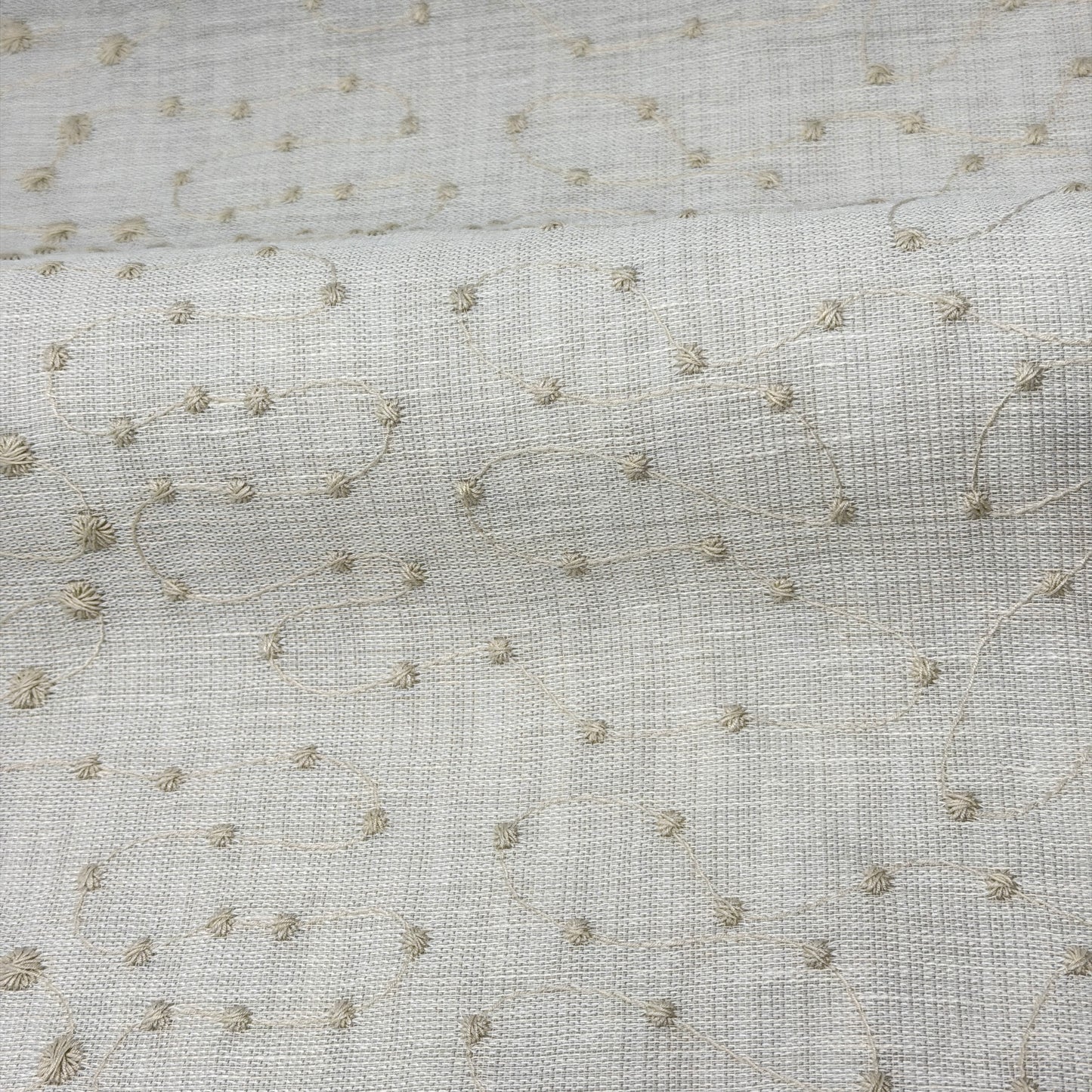 Embroidery Filigree Blend Sheer Linen Flat Shade, CL1059