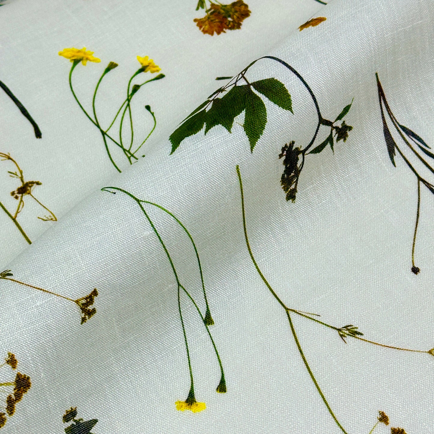 Bloom Plant Garden Print 100% Lightweight Linen Fabric by the Yard, 57"Width, CL1106