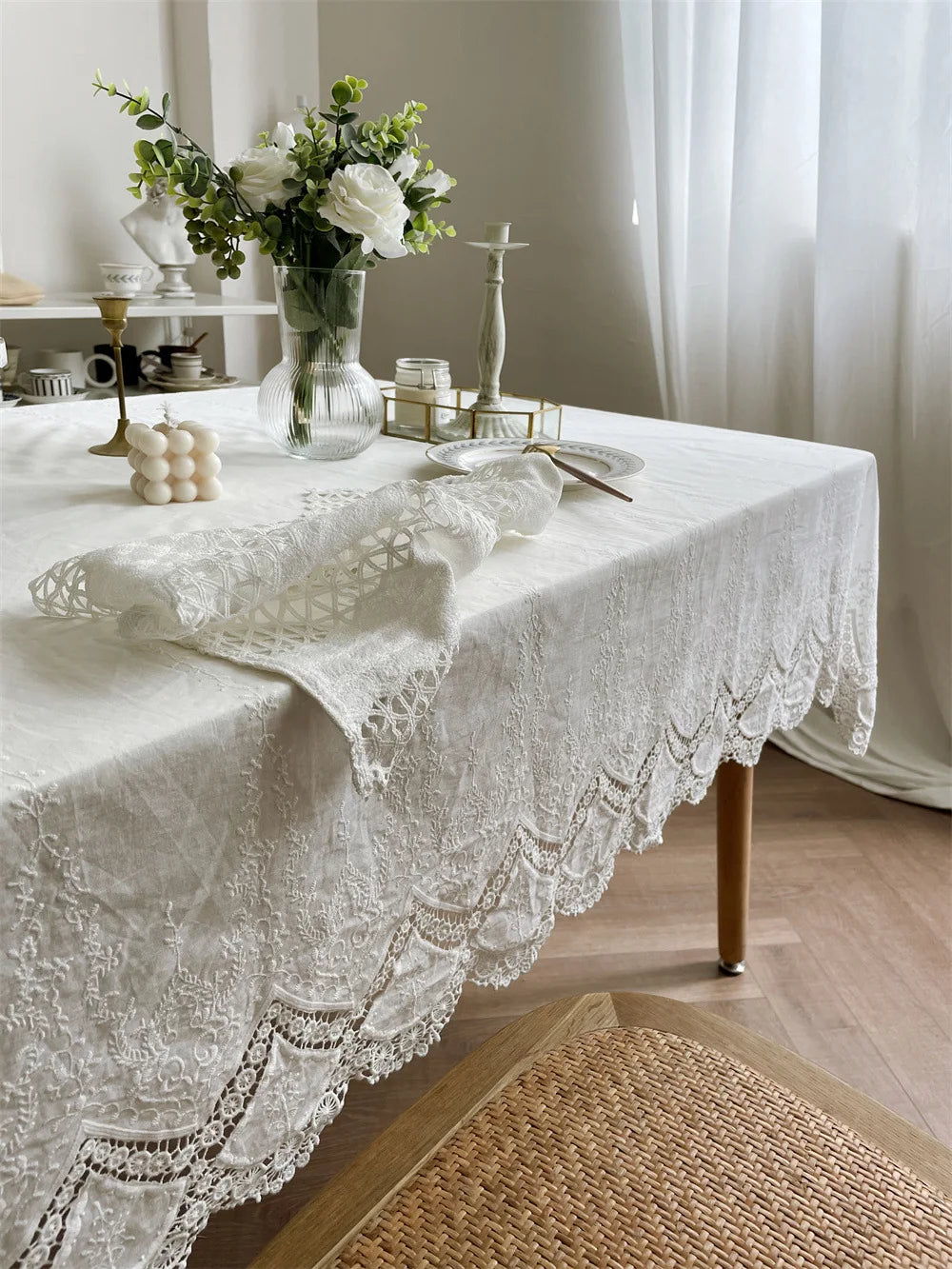 Luxury French Floral Embroidered White Cotton Tablecloth – Handmade Lace Rectangular Cover for Weddings & Dining |