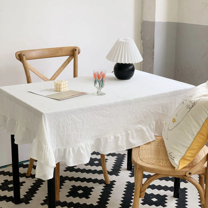 Vintage White Ruffled 100% Cotton Rectangular Tablecloth | CT1003