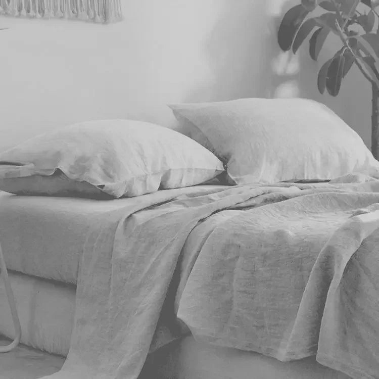 3-Piece 100% Washed Linen Sheet Set | Stone-Washed Pure Flax Flat Sheet & Pillowcases for Modern Farmhouse Bedding
