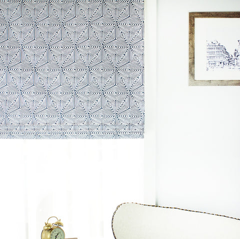 Blue/White Geometric Cubic Flat Roman Shade